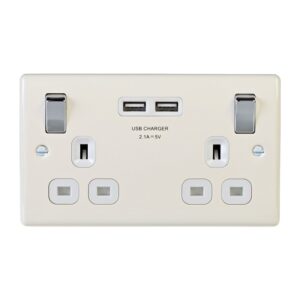 Masterplug Cream Low Profile Switched Double 13A Socket 13A + 2 x USB Port - White Insert