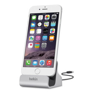 Belkin iPhone Charge und Sync Desktop Dock - Silber